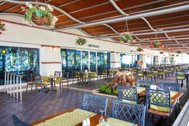 Sealight Resort