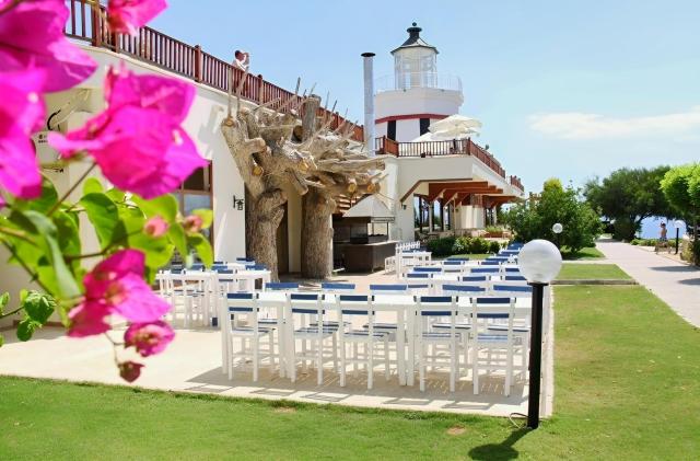 Sealight Resort