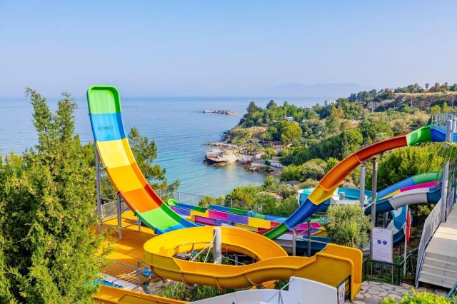 Sealight Resort