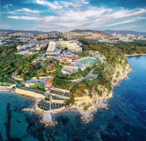 Sealight Resort
