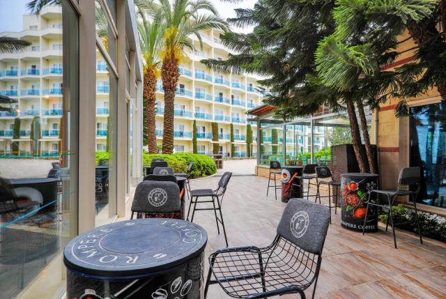 Sealight Resort