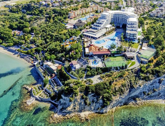 Sealight Resort