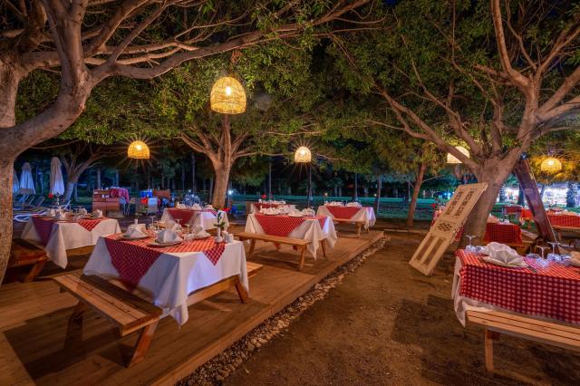 Selectum Family Resort Side