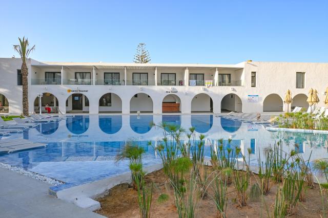 One Resort Premium