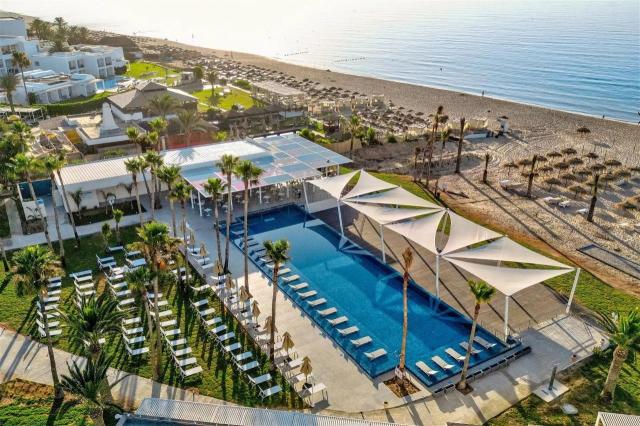 One Resort Premium