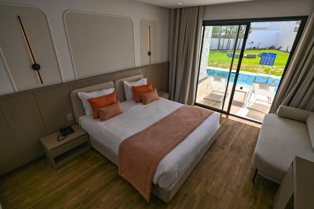 One Resort Premium