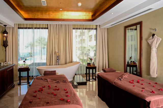 Pullman Al Marjan Island Resort