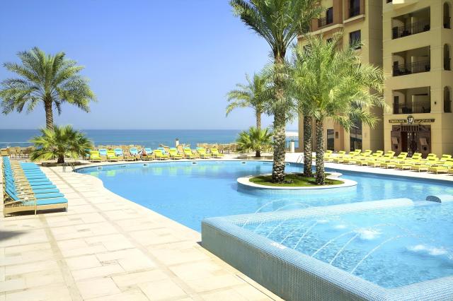 Pullman Al Marjan Island Resort