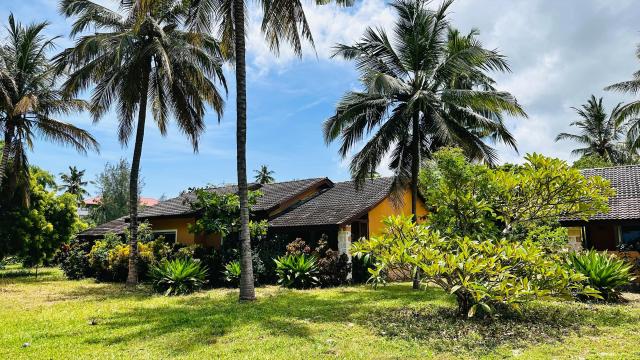 Palumbo Mnemba View Resort