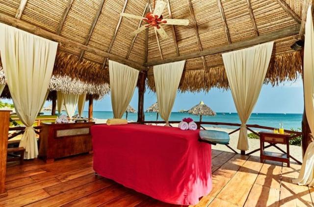 Grand Decameron Panama, A Trademark All-Inclusive Resort