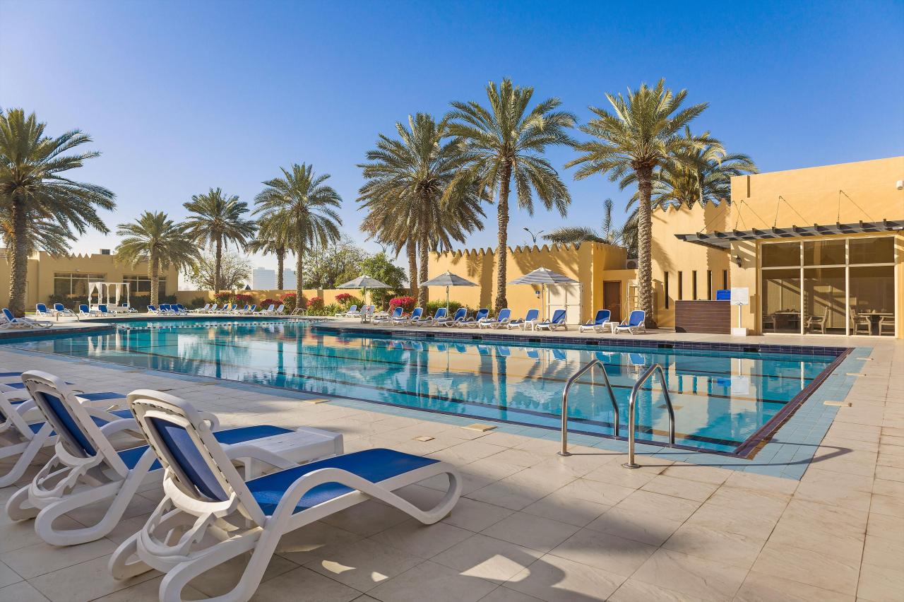 Al Hamra Village Golf & Beach Resort