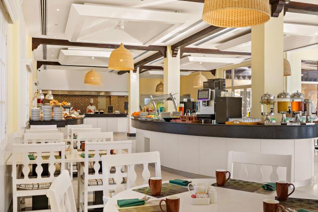 Al Hamra Village Golf & Beach Resort
