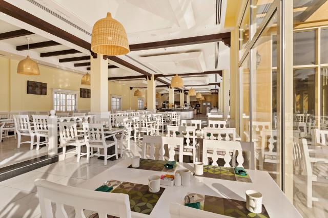 Al Hamra Village Golf & Beach Resort