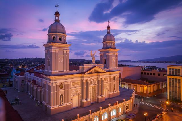 Holguin + Santiago de Cuba (3 noci) + Grand Memories Holguin