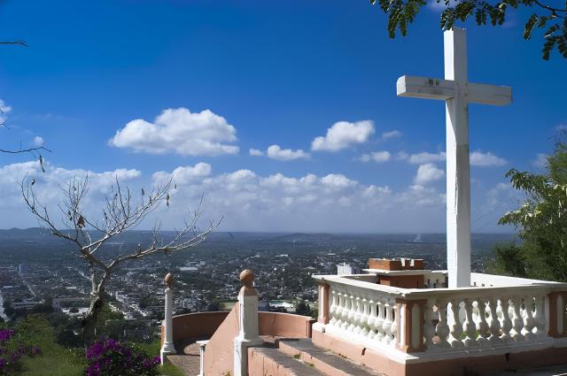 Holguin + Santiago de Cuba (3 noci) + Grand Memories Holguin