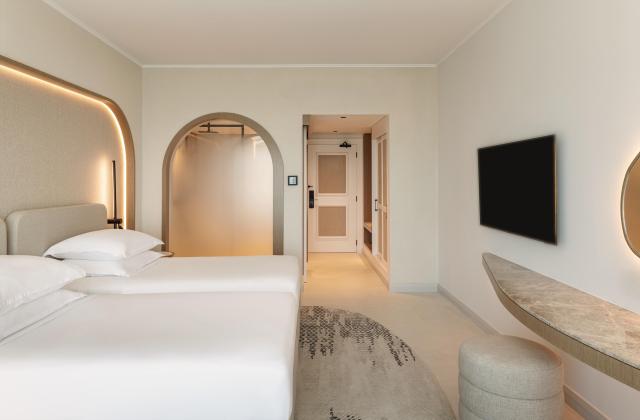 Sheraton Jumeirah Beach Resort & Towers