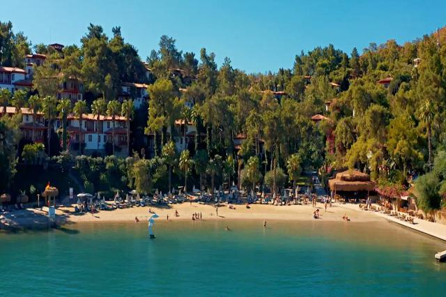 Letoonia Beach
