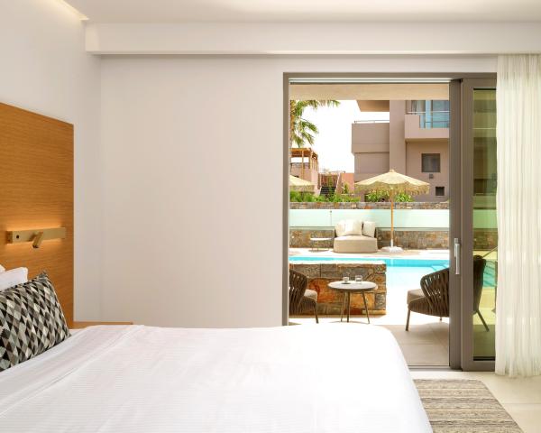 High Beach White The Villa Collection