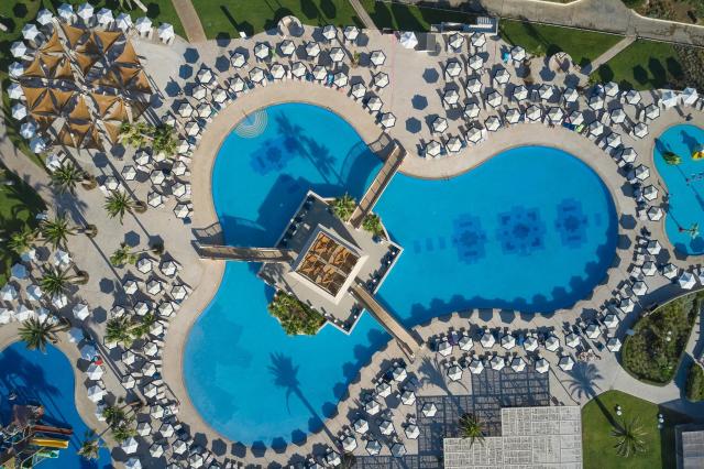 Atlantica Ocean Beach Resort