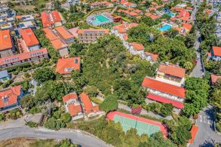 Riverside Garden Resort