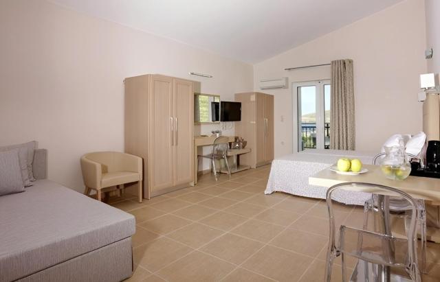 Ammos Suites