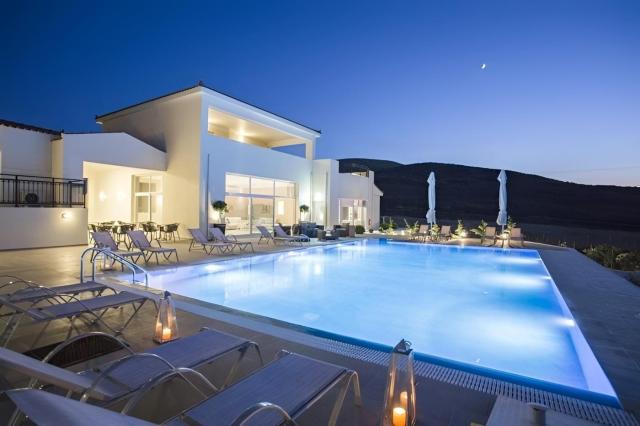 Ammos Suites
