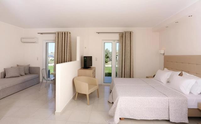 Ammos Suites