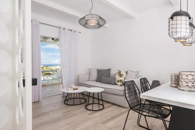 Smy Mediterranean White Santorini