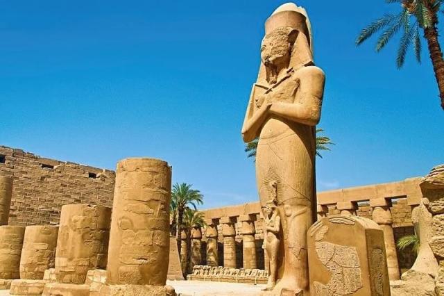 Hatšepsut 4 11 dní - lodí po Nilu s pobytem u moře - Marsa Alam