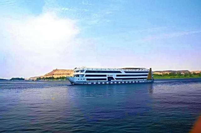 Faraon 5 15 dní - To nejlepší z Egypta s plavbou po Nilu, návštěvou pyramid i pobytem u moře