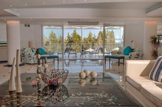 Belvedere Suites