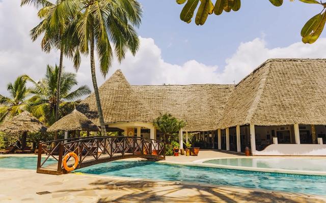Jaz Adonia Beach Resort