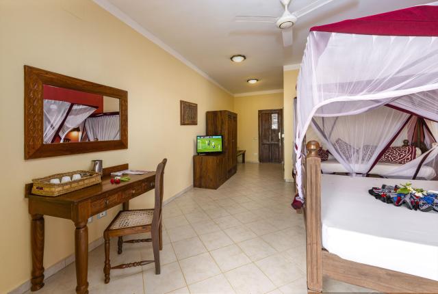 Jaz Adonia Beach Resort