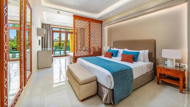El Kasr Sahl Hasheesh