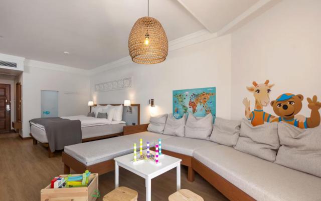 Sunwing Resort & Spa Bangtao Beach