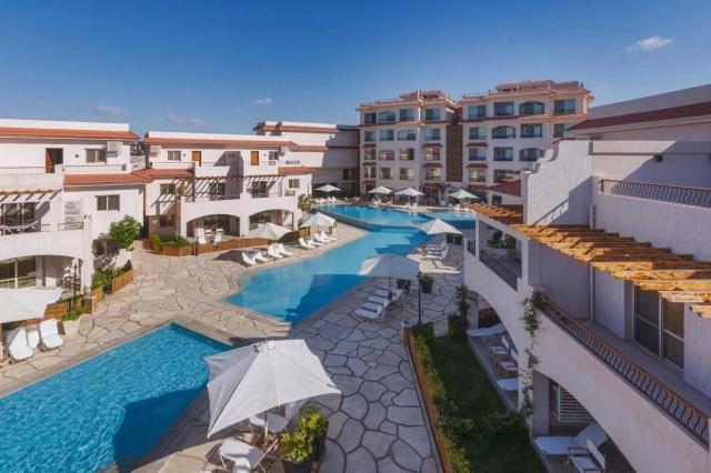 Aqua Heneish Beach