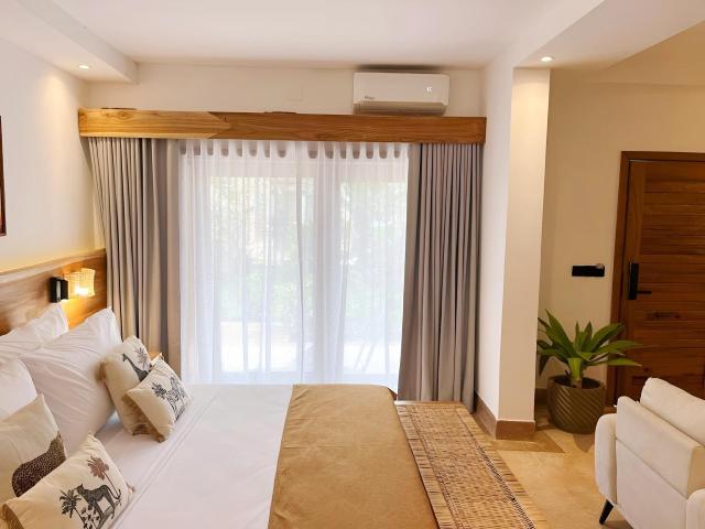 Jaz Amaluna Beach Resort