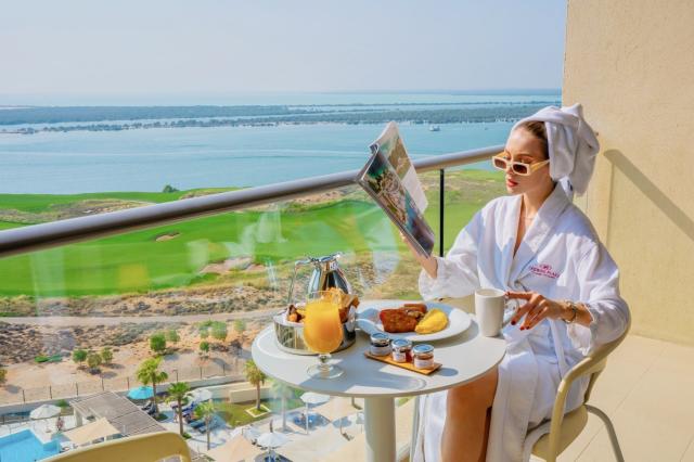 Crowne Plaza Yas Island