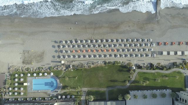 Aquila Rithymna Beach