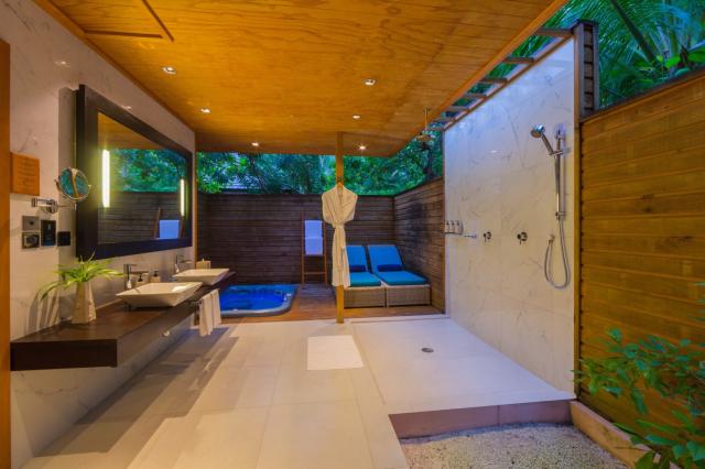 Veligandu Island resort and spa