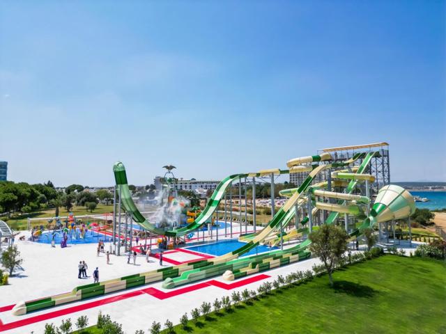 Venosa Beach