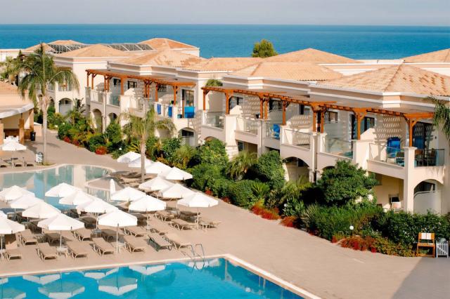 Mythos Beach