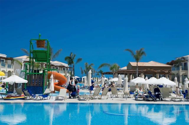 Mythos Beach
