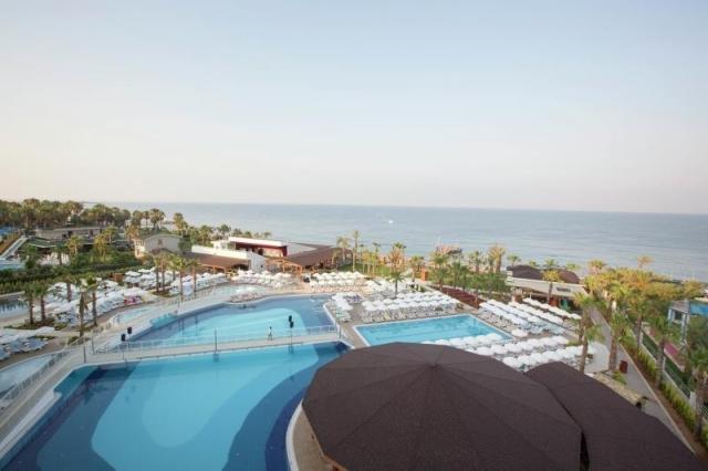 Kirman Sidera Luxury & Spa