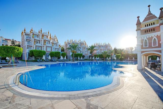 Sentido Kamelya Selin
