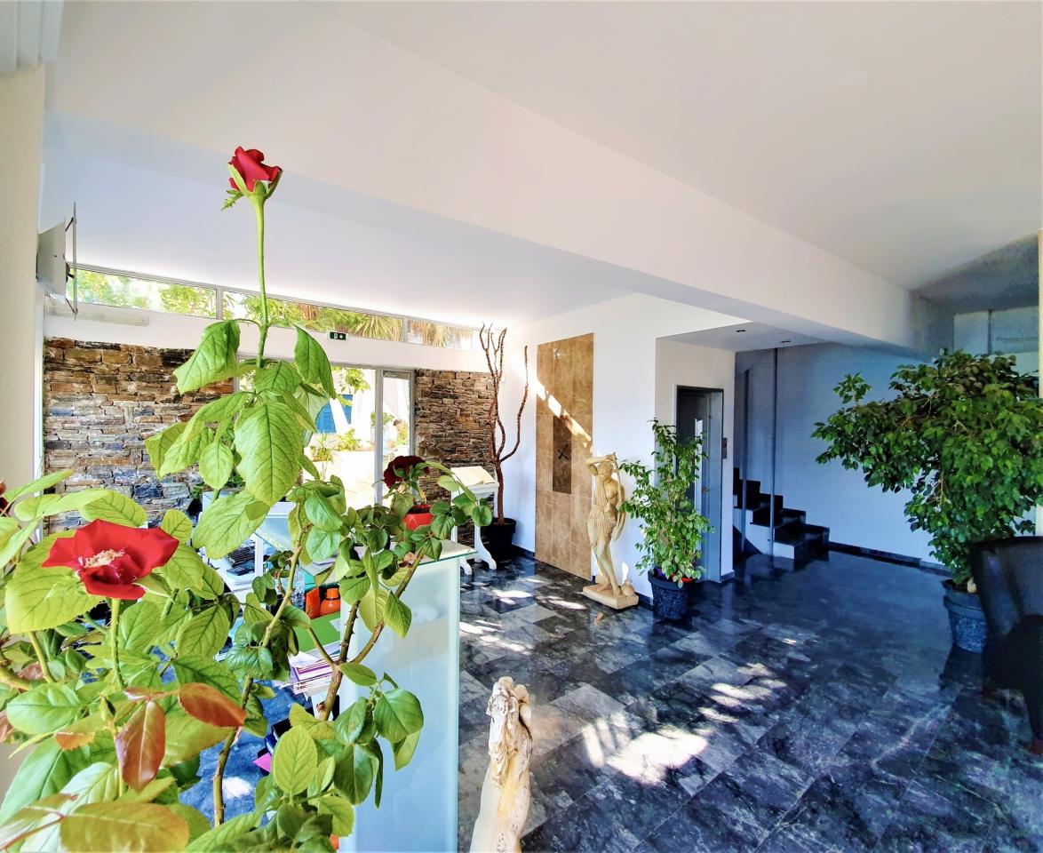 Porto Evia Boutique