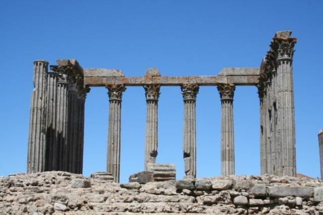 Evora