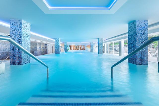 Hotel Troya