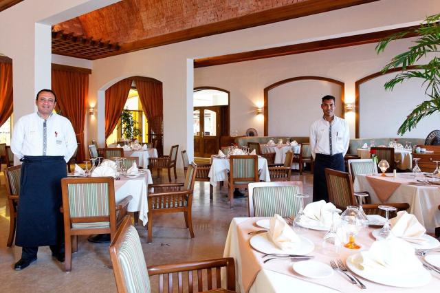 Hotel Three Corners Fayrouz Plaza