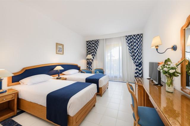 Hotel Desert Rose Resort